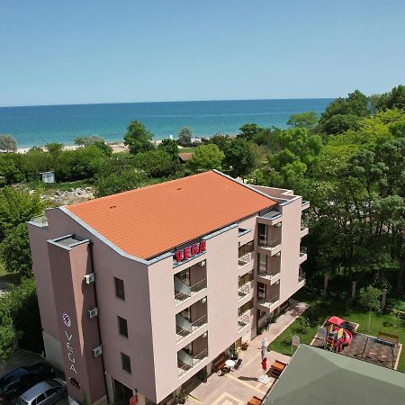 Hotel Vega クラネヴォ エクステリア 写真